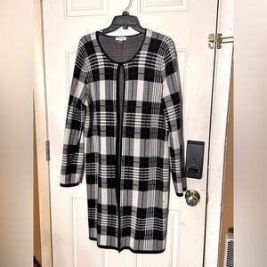 Calvin Klein sweater topper - Plaid